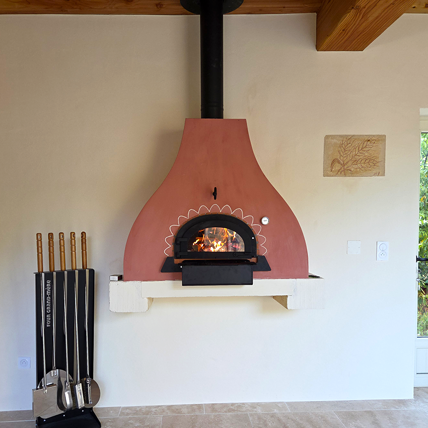 jolie four à bois d'intérieur réalisation