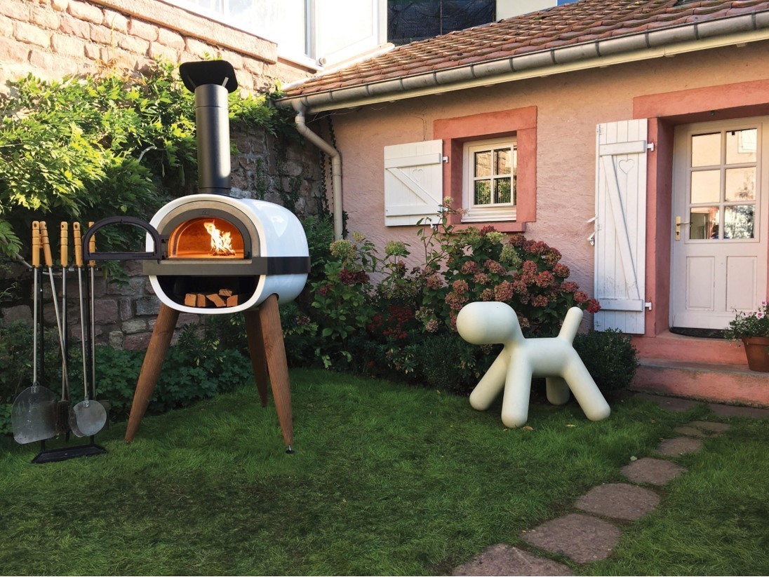 Alfred four à bois contemporain grand mere en extérieur