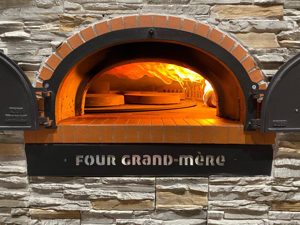four à bois grand mere à sole rotative à plateaux tournants