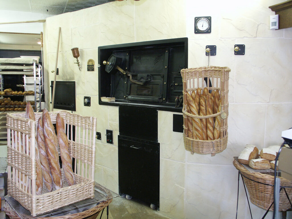 réalisation four boulangerie amandine