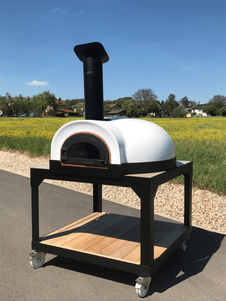 Four à pizza professionnel Nestor en extérieur