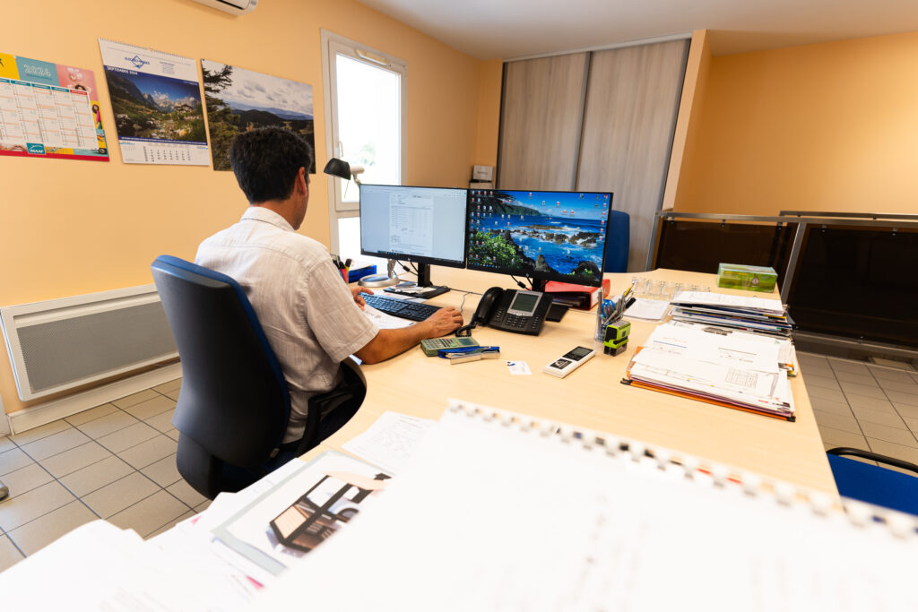 Bureau d'étude four grand mere